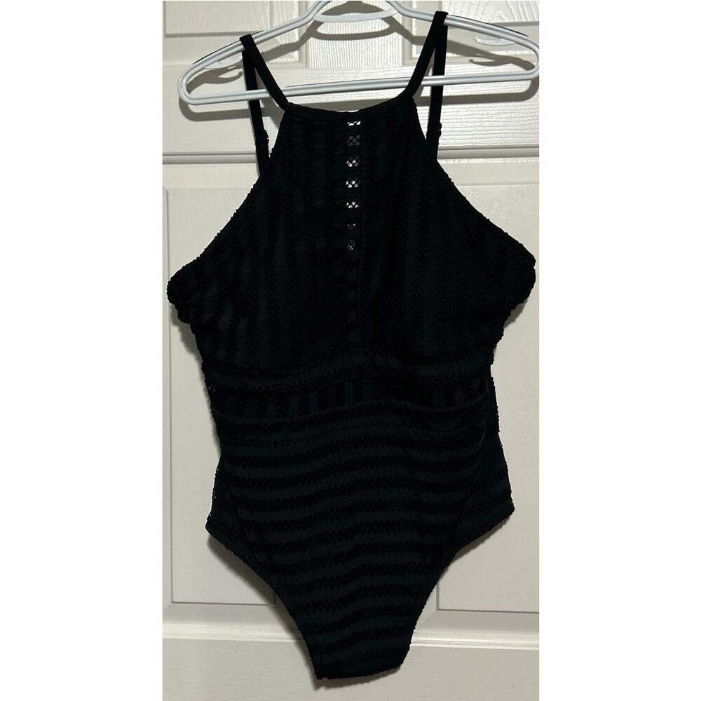 Time and Tru Women's Black Crochet One Piece‎ Swimwear Adjustable Straps Size 1X